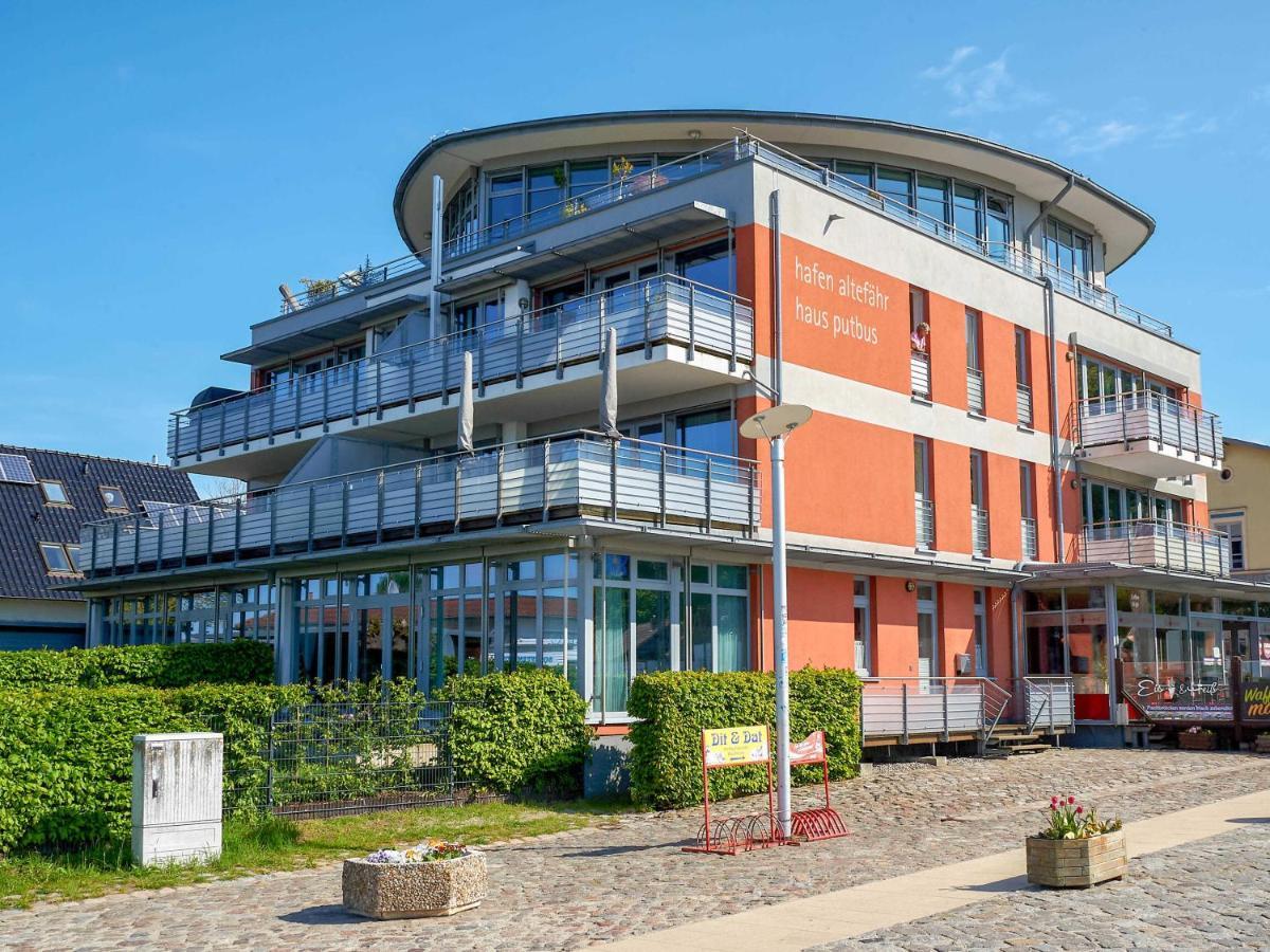Haus Putbus In Altefaehr - Wg 3 Mit Panoramablick Altefähr Exterior foto